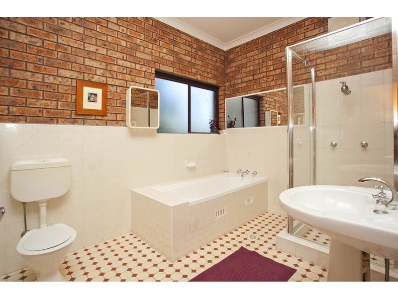 14 Short Avenue, Bundeena NSW 2230