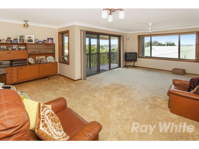 8 Eric Street, Bundeena NSW 2230