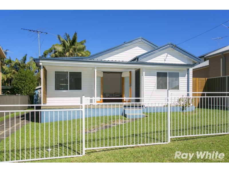 10 Neil Street, Bundeena NSW 2230