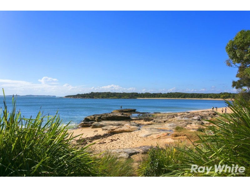 10 Neil Street, Bundeena NSW 2230