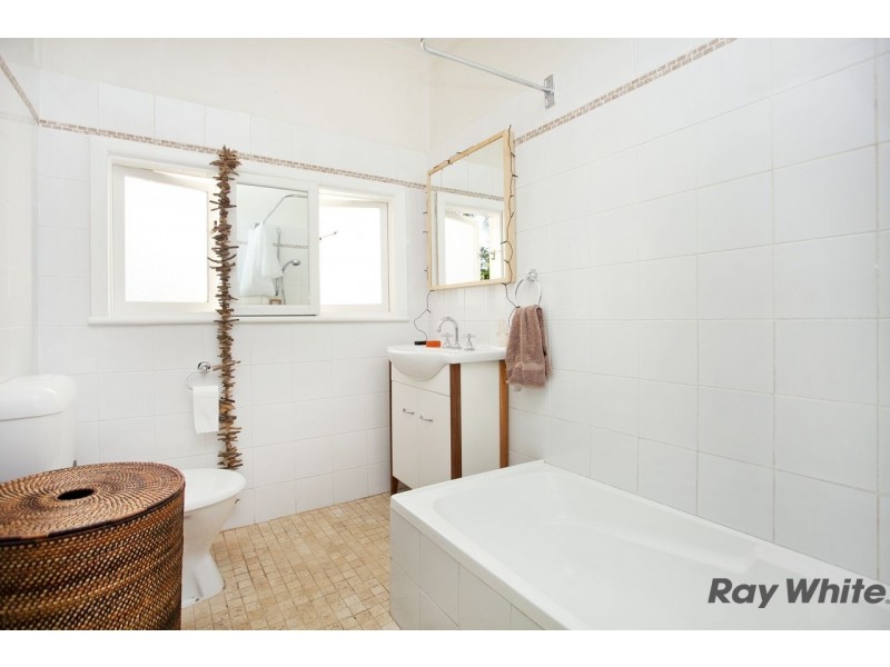 73 Pacific Crescent, Maianbar NSW 2230