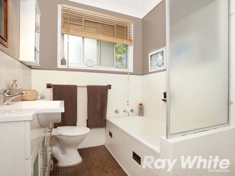 4 Beachcomber Avenue, Bundeena NSW 2230