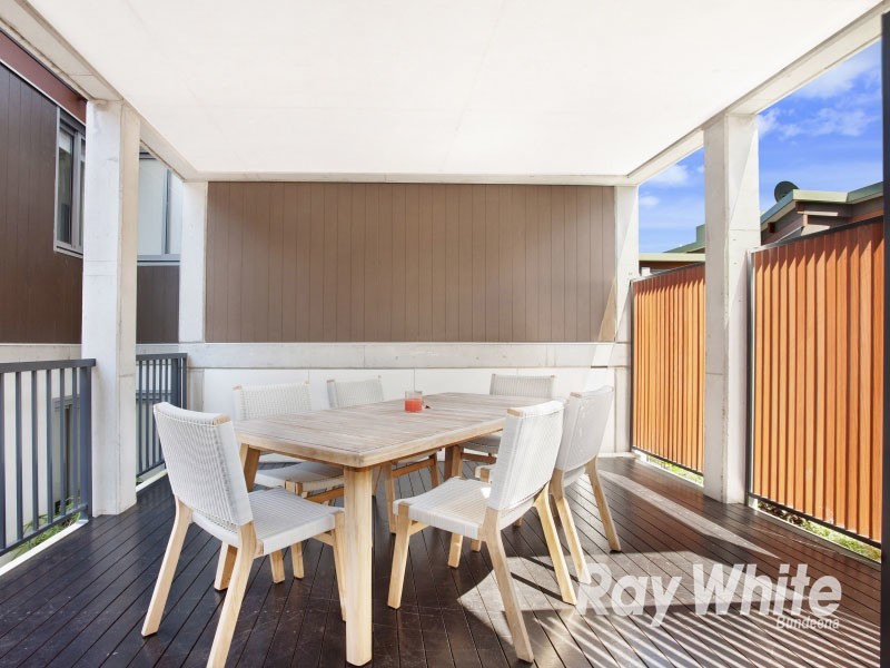 5 96-98 Loftus Street, Bundeena NSW 2230