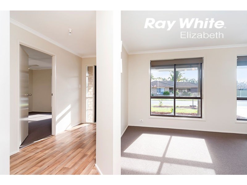 4 Federation Way, Andrews Farm SA 5114