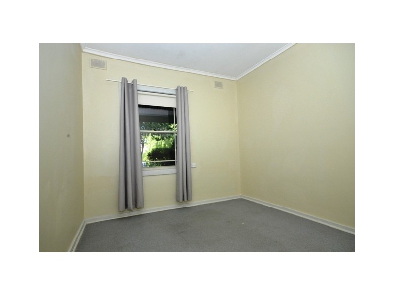 42 Jeffries Road, Elizabeth South SA 5112