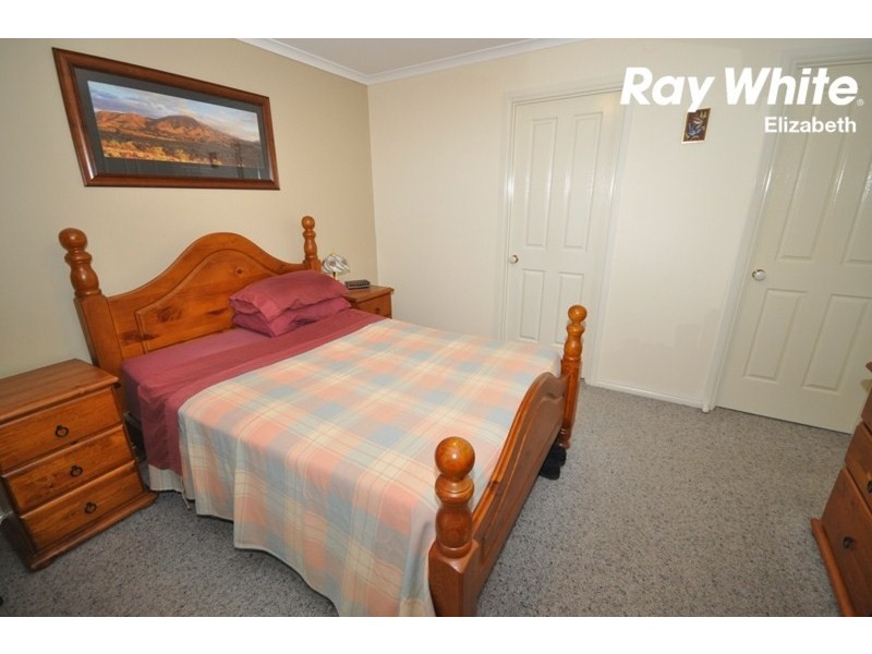 3 Marlborough Cl, Hillbank SA 5112