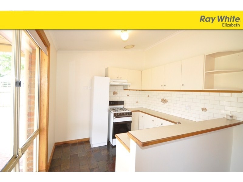 25 President Avenue, Andrews Farm SA 5114