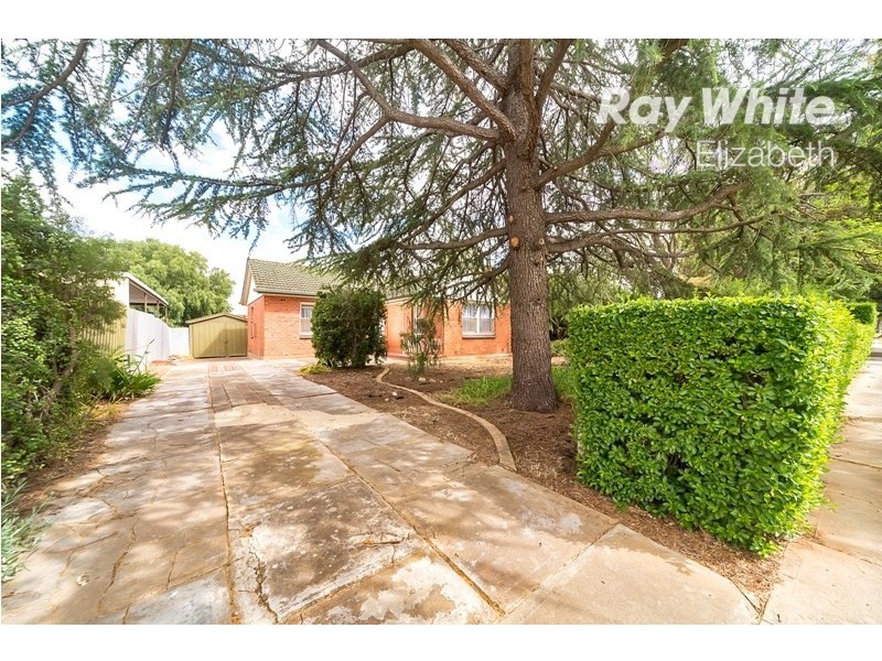 17 Bloomfield Crescent, Elizabeth Downs SA 5113