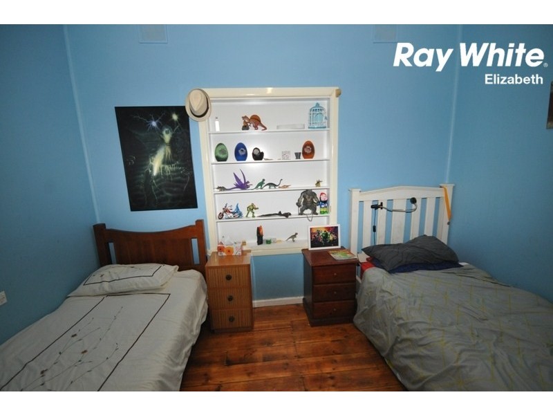 10 Manningford Road, Elizabeth South SA 5112