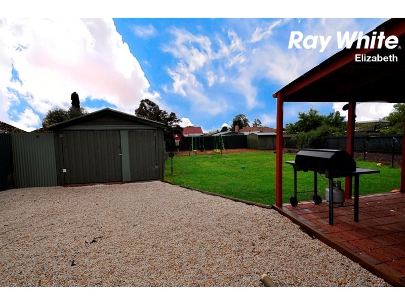 10 Manningford Road, Elizabeth South SA 5112