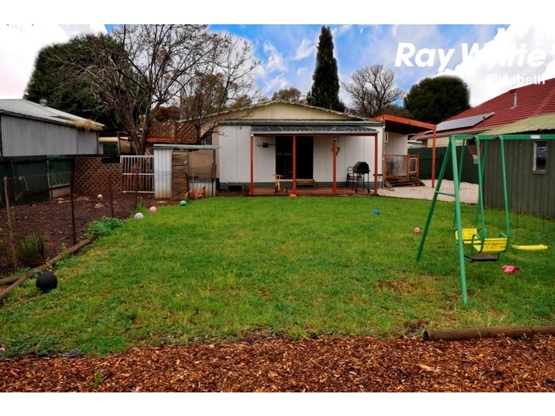 10 Manningford Road, Elizabeth South SA 5112