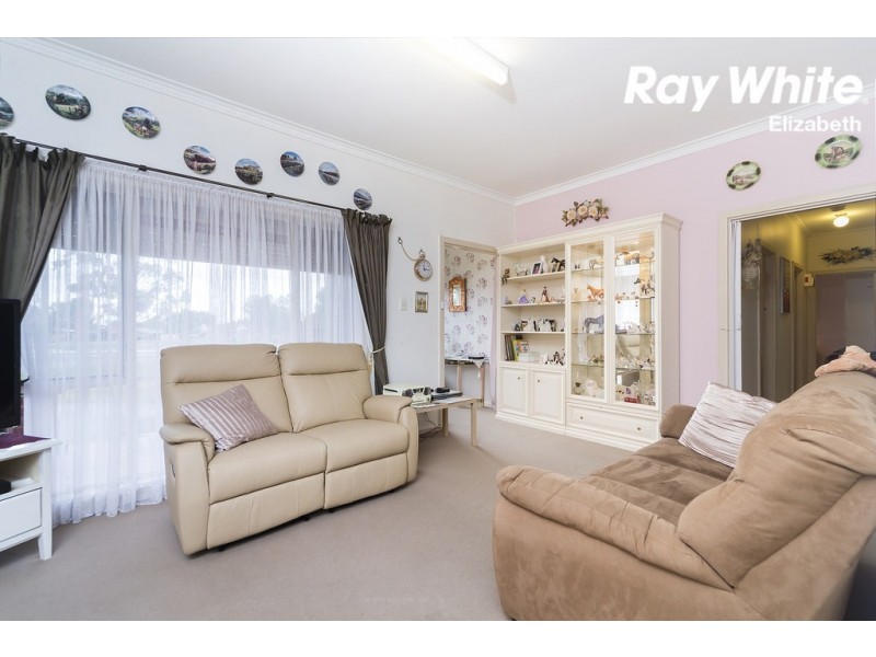 56 Hamblynn Road, Elizabeth Downs SA 5113