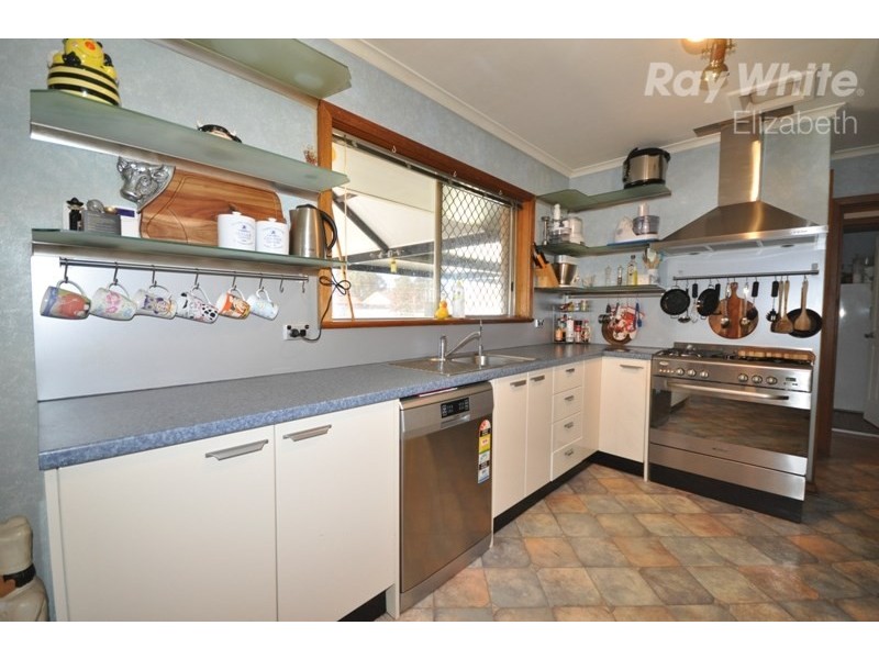 4 Blyth Avenue, Parafield Gardens SA 5107