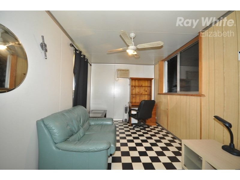 4 Blyth Avenue, Parafield Gardens SA 5107