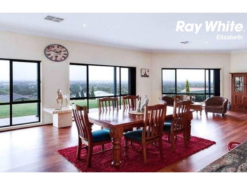 19 Modra Circuit, Hillbank SA 5112