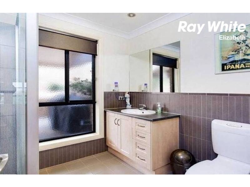 19 Modra Circuit, Hillbank SA 5112