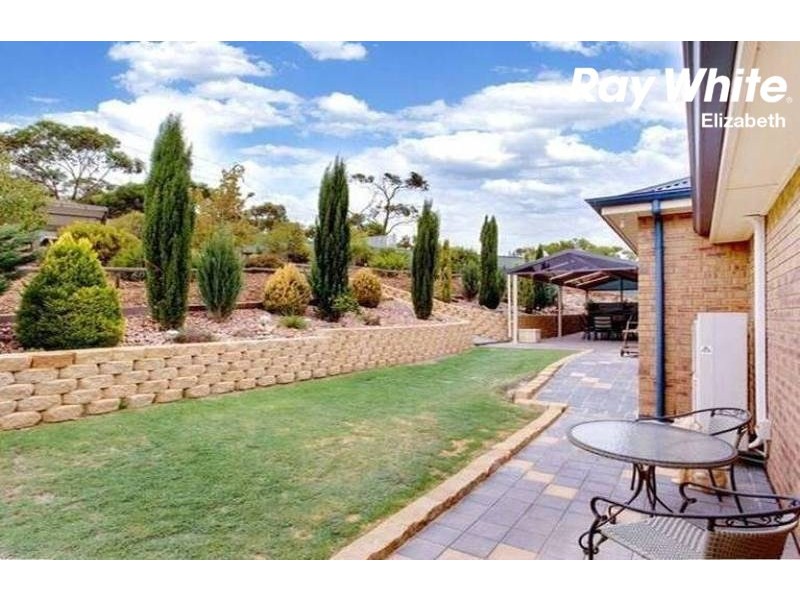 19 Modra Circuit, Hillbank SA 5112