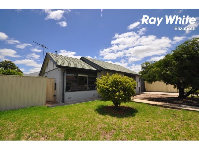 1 Saint Road, Smithfield Plains SA 5114