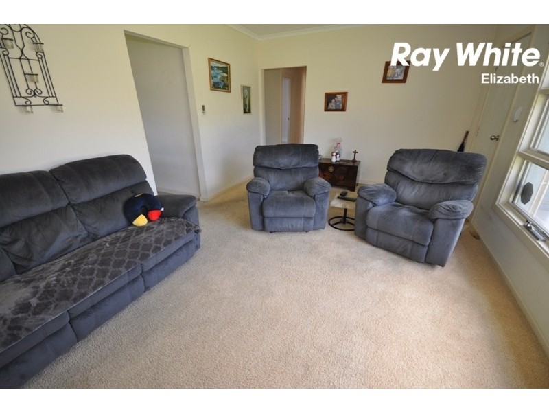 1 Saint Road, Smithfield Plains SA 5114