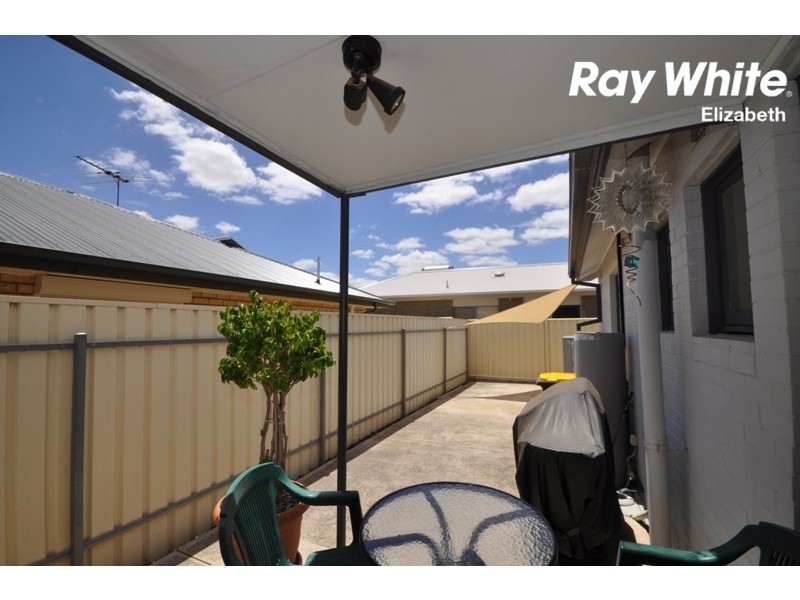 1 Saint Road, Smithfield Plains SA 5114