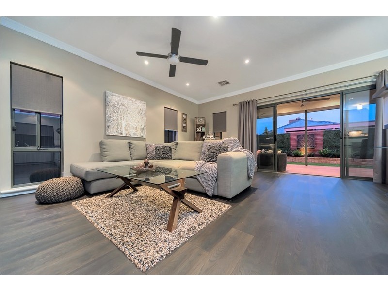 11 Lodge Way, Blakeview SA 5114