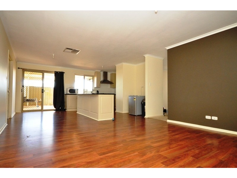 159 President Av, Andrews Farm SA 5114