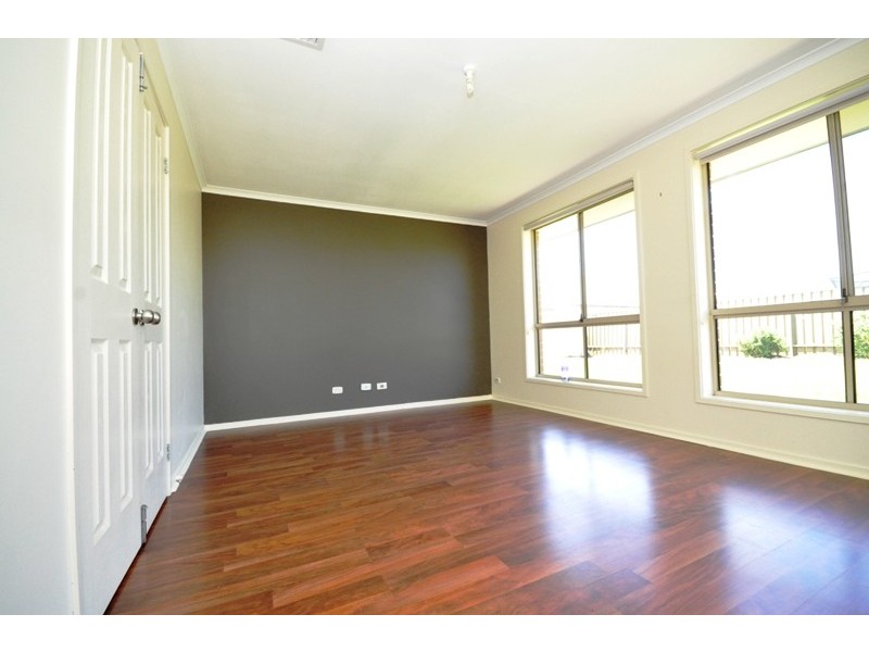 159 President Av, Andrews Farm SA 5114