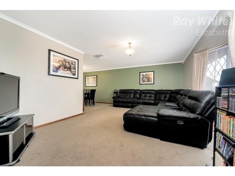 15 Mantua Ct, Greenwith SA 5125
