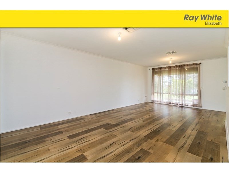 9 Scarborough Ct, Wynn Vale SA 5127