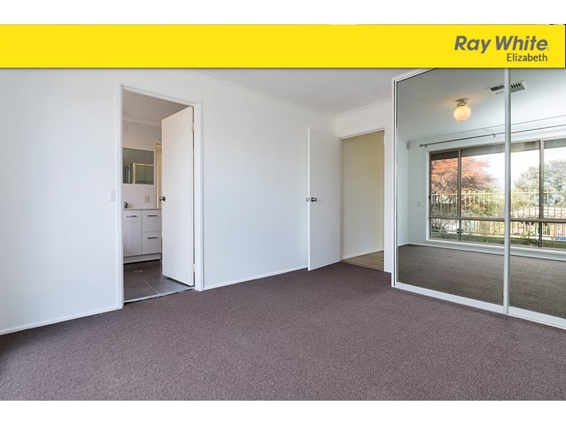 9 Scarborough Ct, Wynn Vale SA 5127