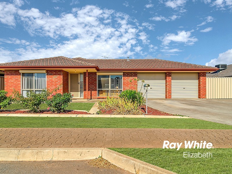 15 Castle Drive, Burton SA 5110