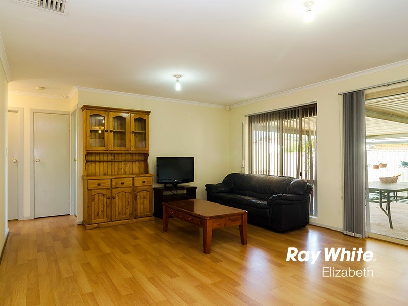 15 Castle Drive, Burton SA 5110