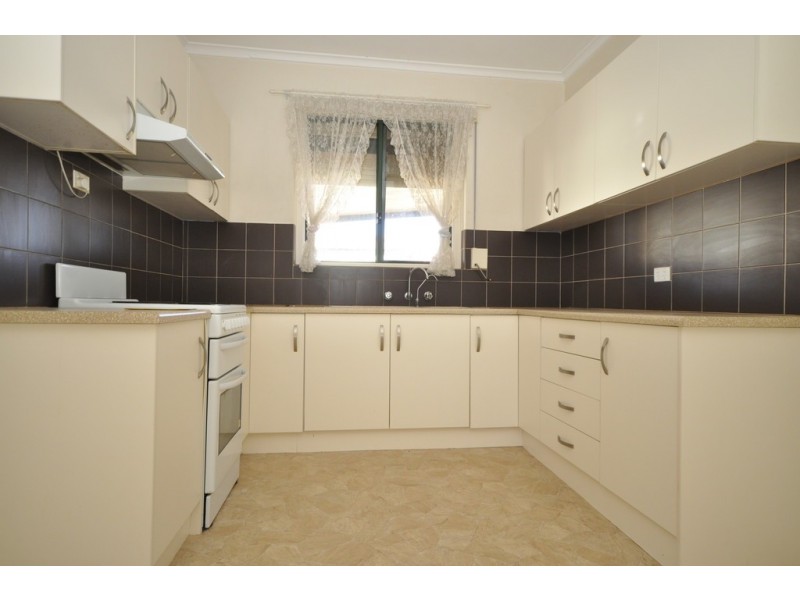 16 Afford Street, Elizabeth Grove SA 5112