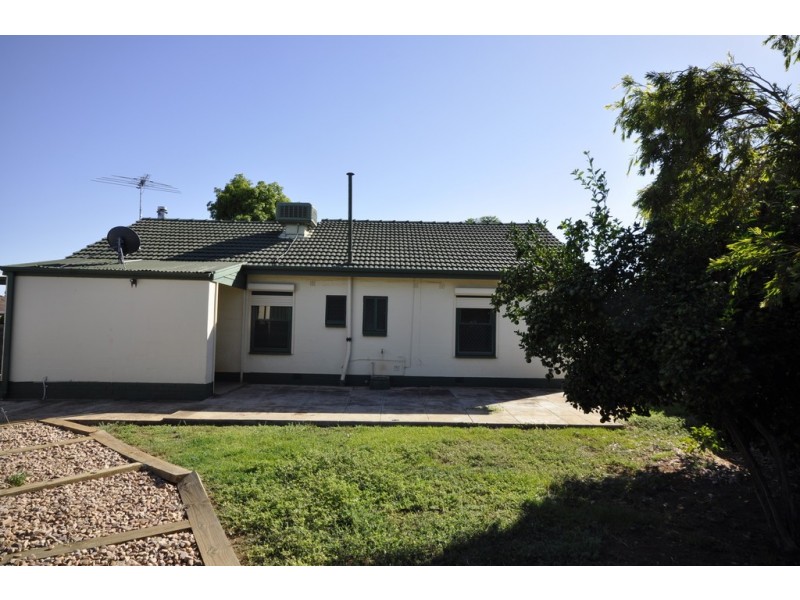 16 Afford Street, Elizabeth Grove SA 5112