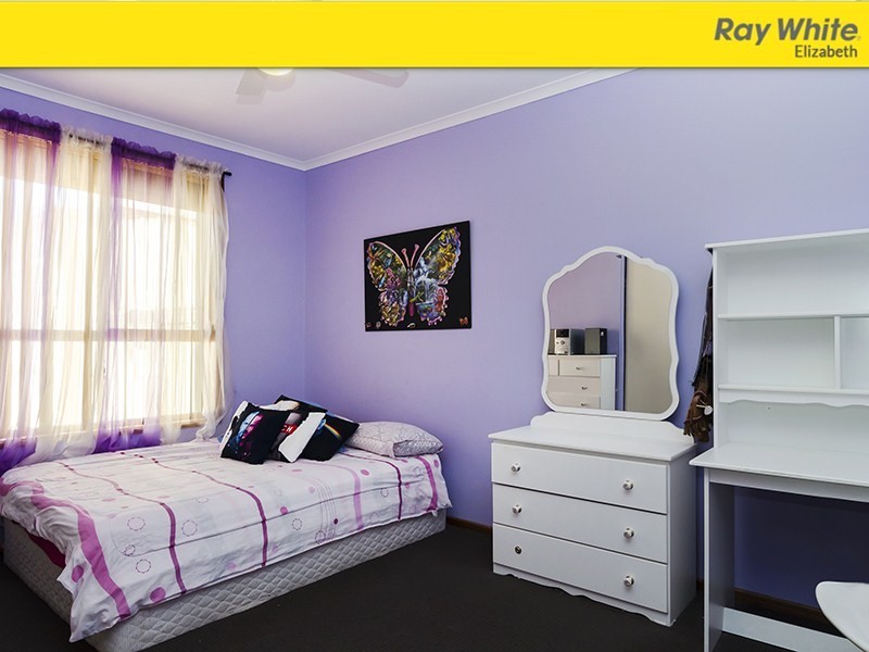 1 Gravity Grove, Munno Para West SA 5115
