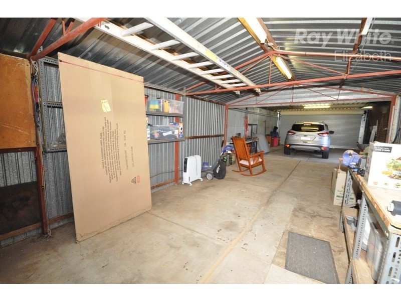 18 Tallara Crescent, Munno Para SA 5115