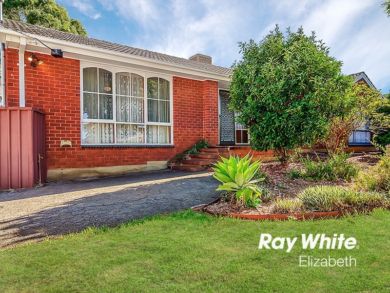 5 Hewish Crescent, Elizabeth Park SA 5113