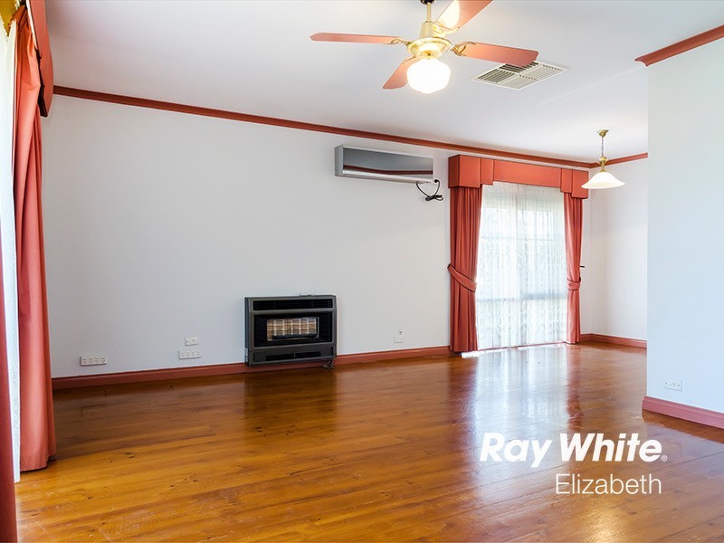 5 Hewish Crescent, Elizabeth Park SA 5113