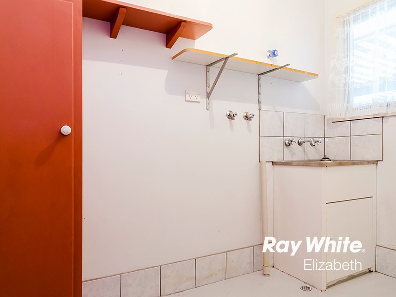 5 Hewish Crescent, Elizabeth Park SA 5113