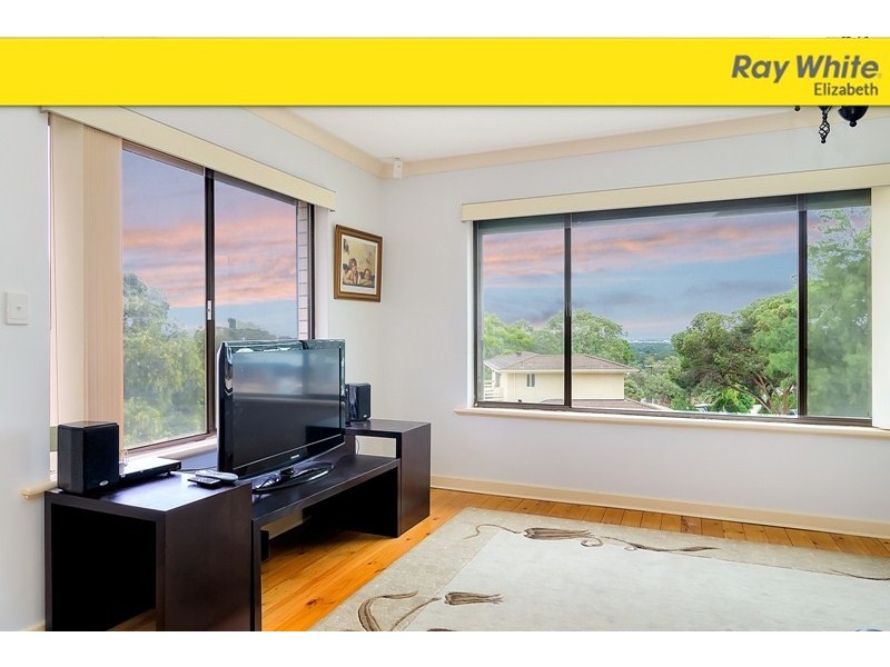 6 Yamba Court, Salisbury Heights SA 5109