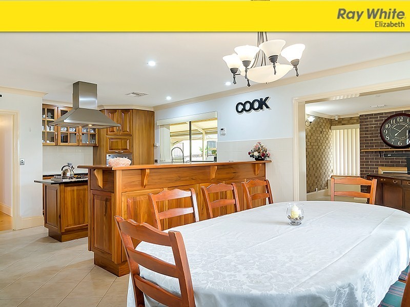 6 Yamba Court, Salisbury Heights SA 5109