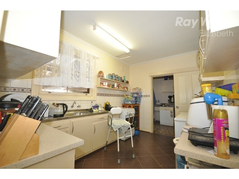 22 Shaftesbury Road, Elizabeth Vale SA 5112