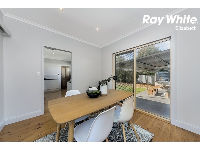 75 Northcote Drive, Para Hills West SA 5096