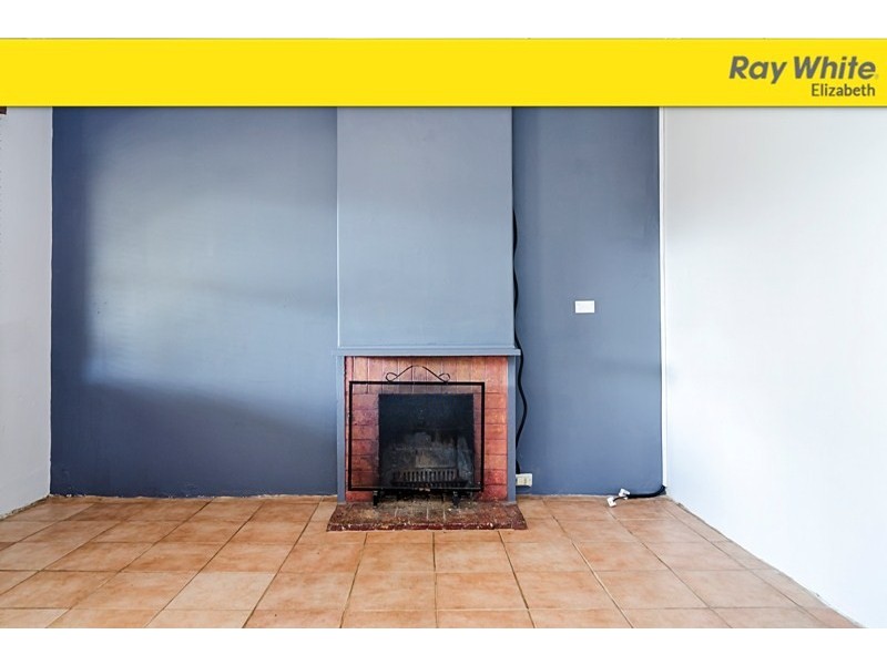 4 Shannon Street, Elizabeth East SA 5112