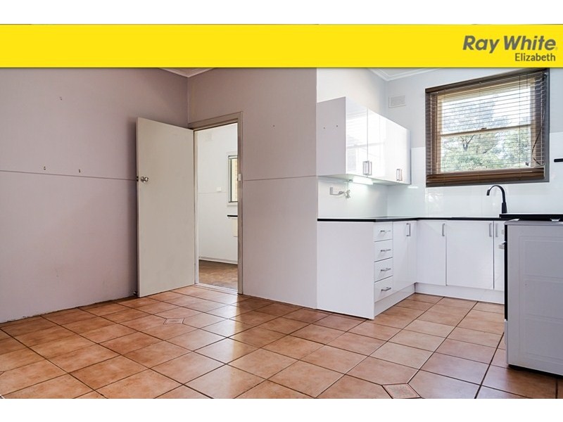 4 Shannon Street, Elizabeth East SA 5112