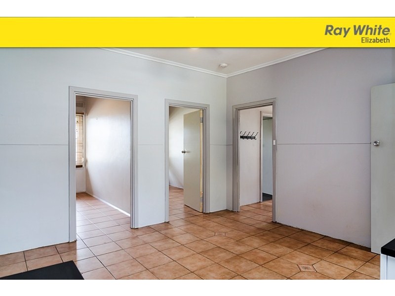 4 Shannon Street, Elizabeth East SA 5112
