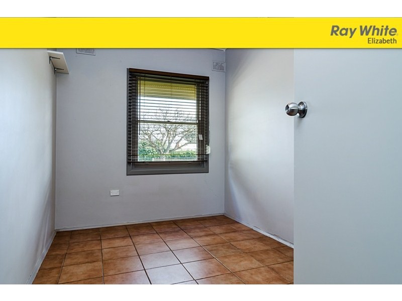 4 Shannon Street, Elizabeth East SA 5112