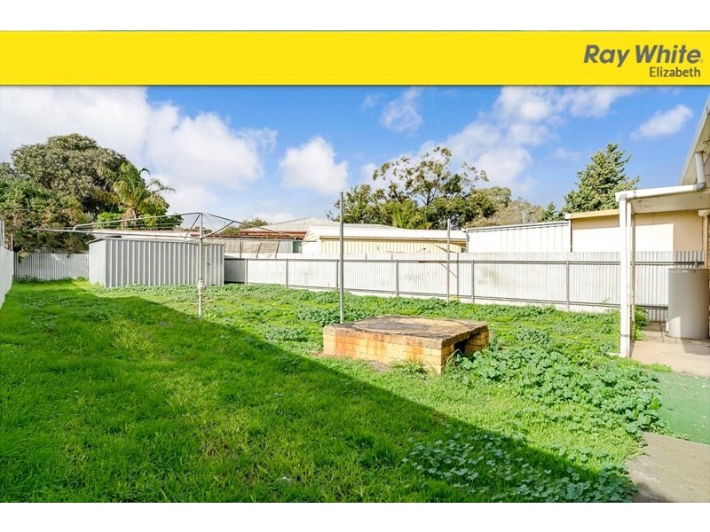 4 Shannon Street, Elizabeth East SA 5112