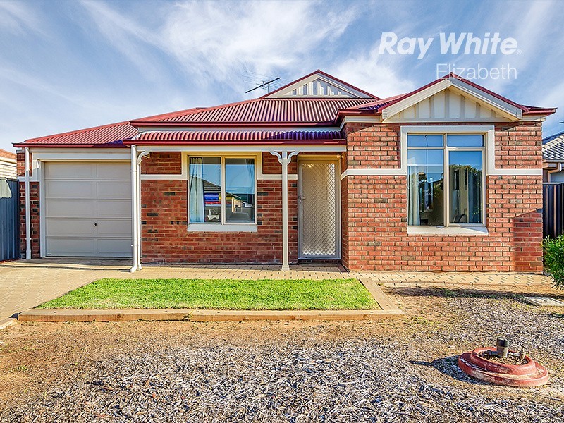 13 Callabonna Avenue, Andrews Farm SA 5114