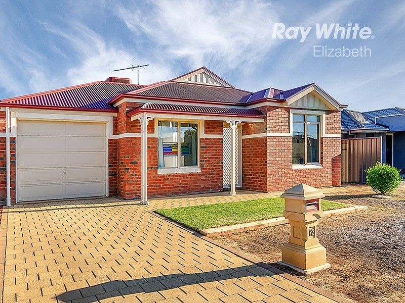 13 Callabonna Avenue, Andrews Farm SA 5114
